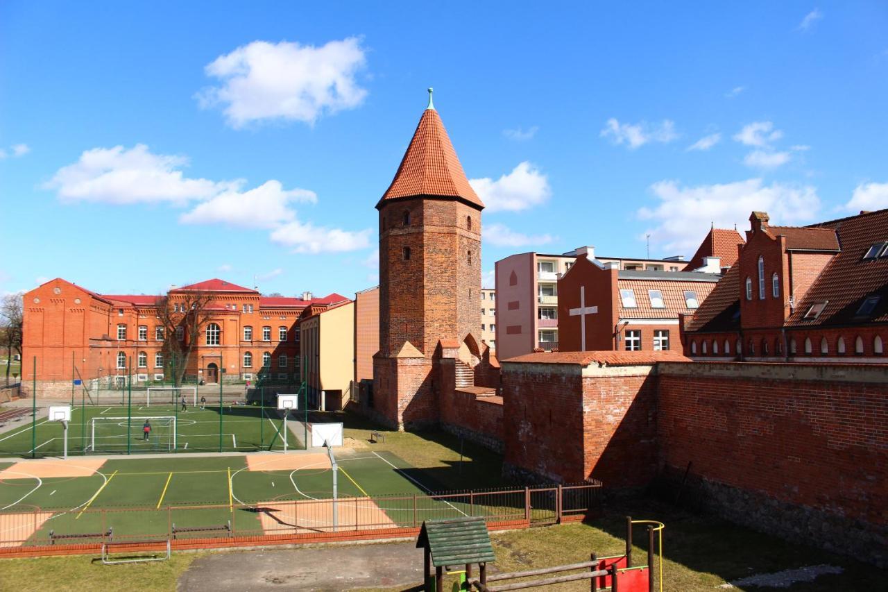 Apartamento Karczma Rycerska Lębork Exterior foto