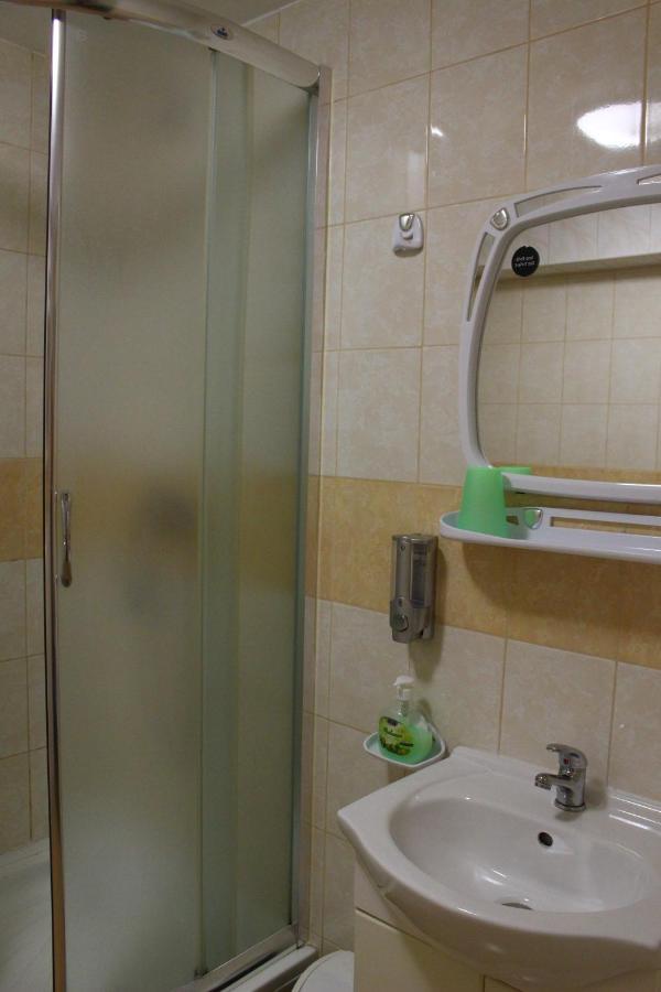 Apartamento Karczma Rycerska Lębork Exterior foto